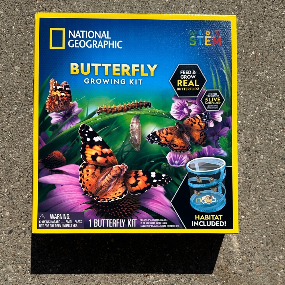 National Geographic Butterfly Kit with Orange and Purple Accents